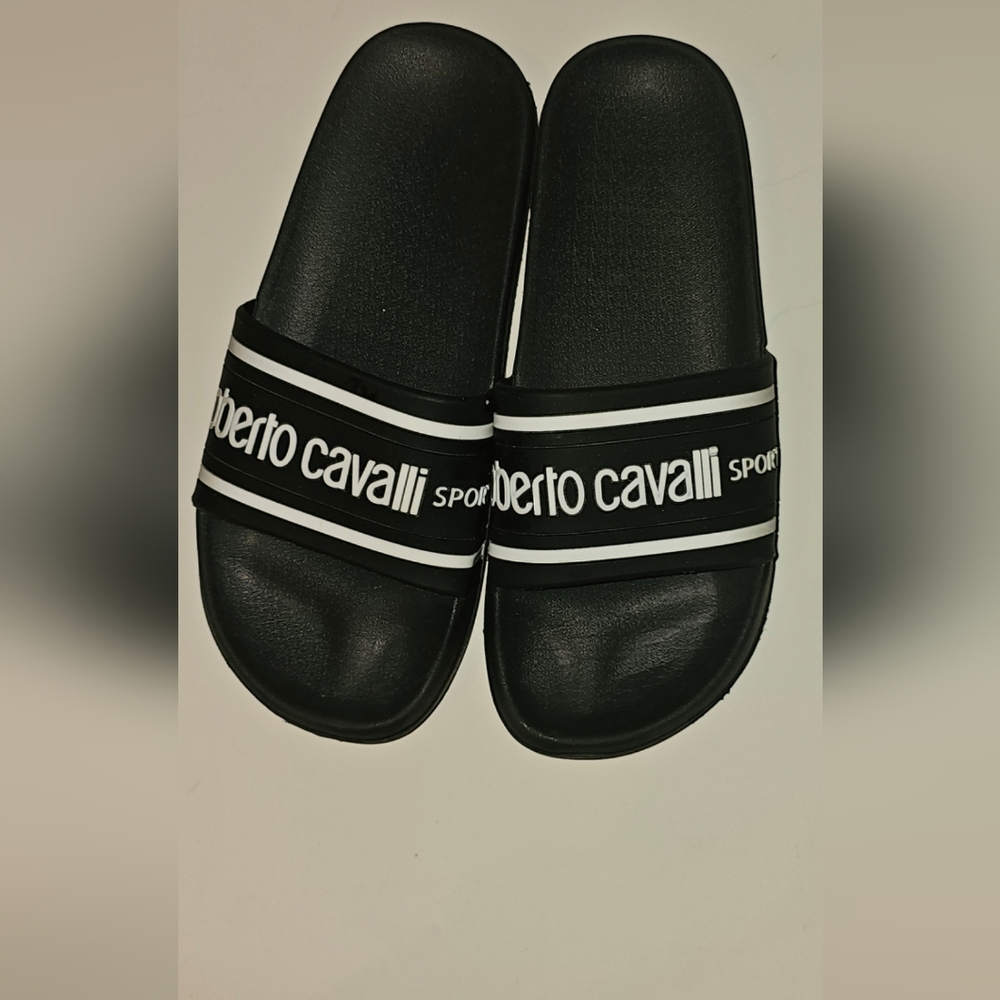 100% Authentic Roberto Cavalli flip flops